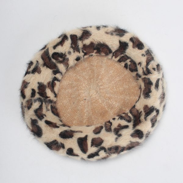 2024 Spring and autumn leopard print fur beret knitted hat INS style adjustable painter hat custom beret for women fitted hat - Image 6