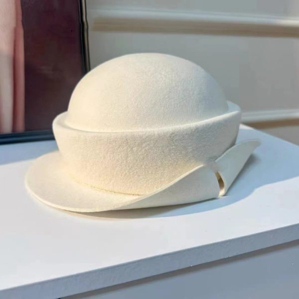2024 Spring and autumn solid color wool beret hat winter fedora woman hats wholesale party brimless cap - Image 4