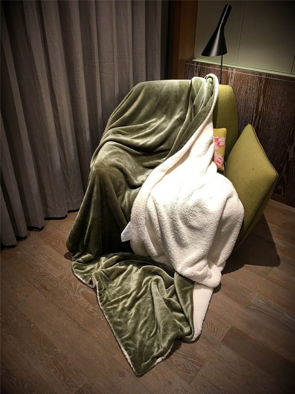 Solid color sherpa throw fleece flannel blanket for winter custom Double -layer bed weighted coral fleece flannel blanket - Image 2