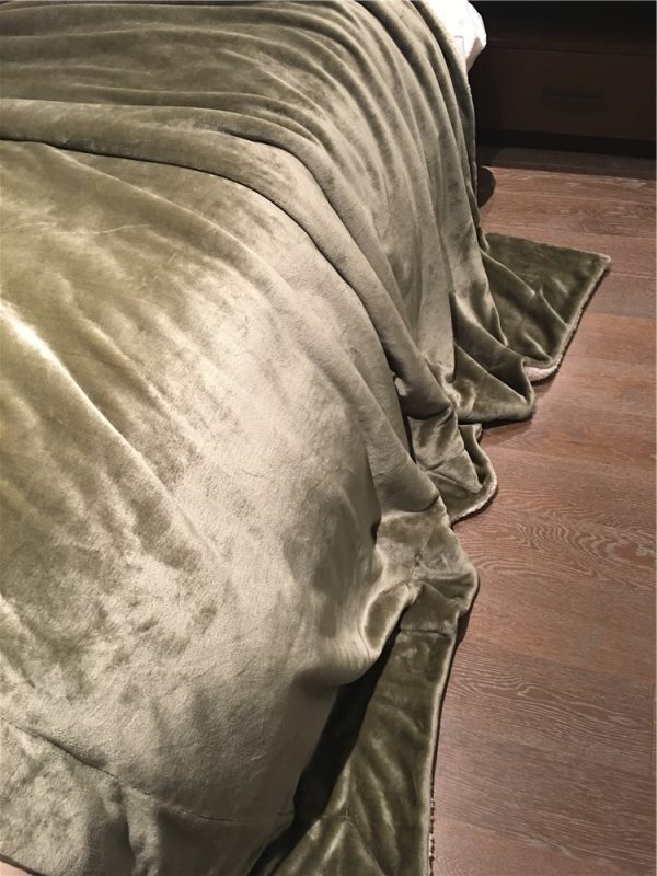 Solid color sherpa throw fleece flannel blanket for winter custom double down  fake fur blanket coral fleece flannel blanket - Image 6