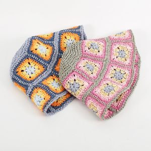 2024 new wholesale Unisex hand knitted flowers design Paper straw hats summer women other hats women paper straw bucket hats