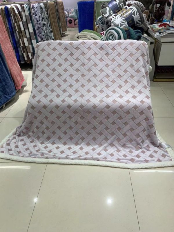new sherpa throw blanket custom diamond pattern bed double layers weighted coral fleece flannel blankets throws faux-lamb's wool - Image 3