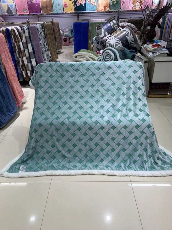 new sherpa throw blanket custom diamond pattern bed double layers weighted coral fleece flannel blankets throws faux-lamb's wool - Image 4