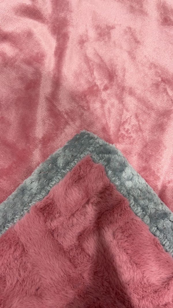 2024 Warm Tuscan Imitation Fur Blanket & throws bed Winter weight fake fur blanket for winter blankets & throws quilt cover - Image 2