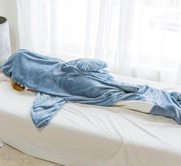 2024 hot sale custom sharkie shark blanket & throws other wearable blanket with sleeves fleece blanket wholesale - Image 2