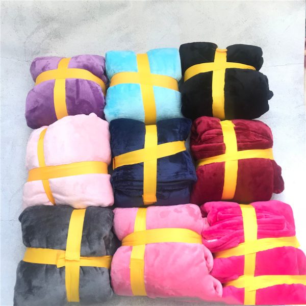 2024 new design sale custom oversized hoodie blanket other wearable blanket hoodie fleece TV blankets  & throws - Image 5