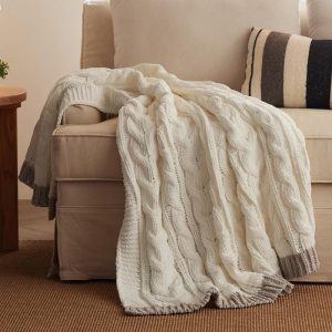 2024 wholesale towel knitted blanket travel knitted baby designer cozy blanket moving pet throw blanket