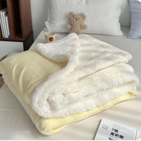 2024 wholesale solid color blanket plain baby bed throw blanket custom fleece warm winter soft blanket - Image 5