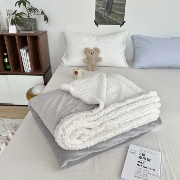 2024 wholesale solid color blanket plain baby bed throw blanket custom fleece warm winter soft blanket - Image 6