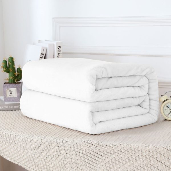 wholesale solid color blankets for winter fleece custom color picnic flannel blanket warm soft kids blanket - Image 3